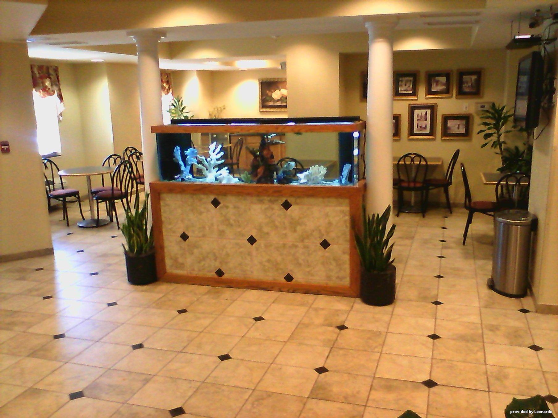 Best Western Patriots Point Mount Pleasant Exterior photo